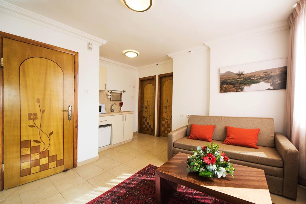 Ramon Suites By Smart Hotels Mitzpe Ramon Eksteriør bilde