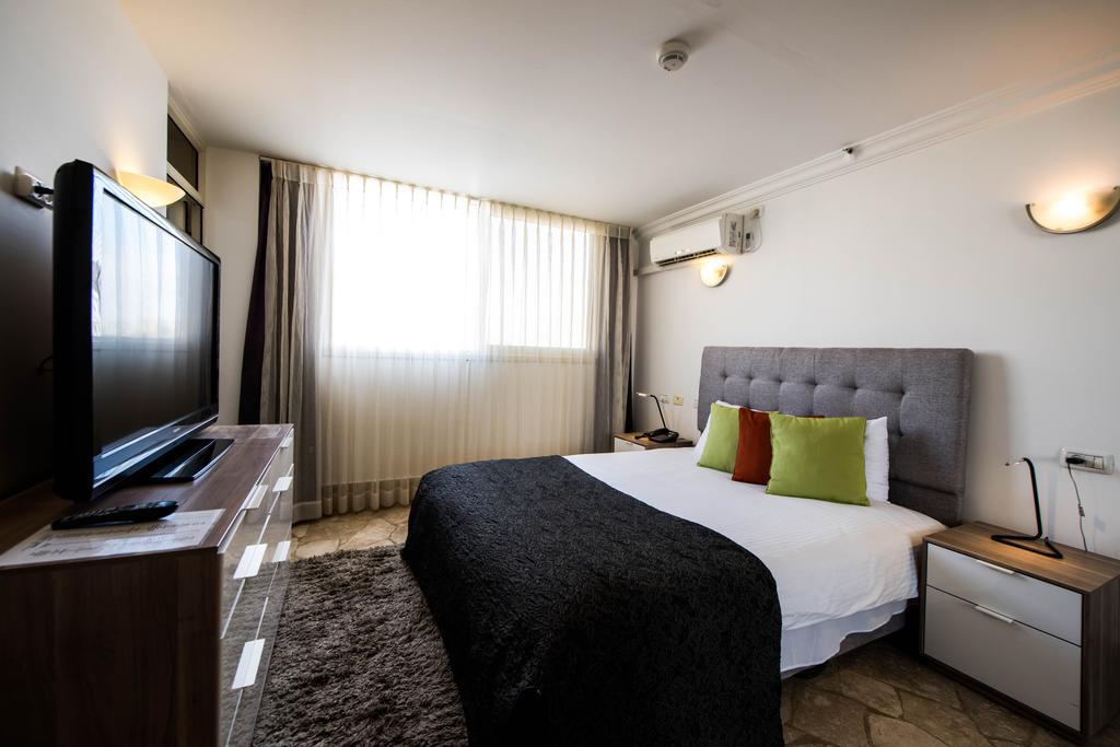 Ramon Suites By Smart Hotels Mitzpe Ramon Eksteriør bilde