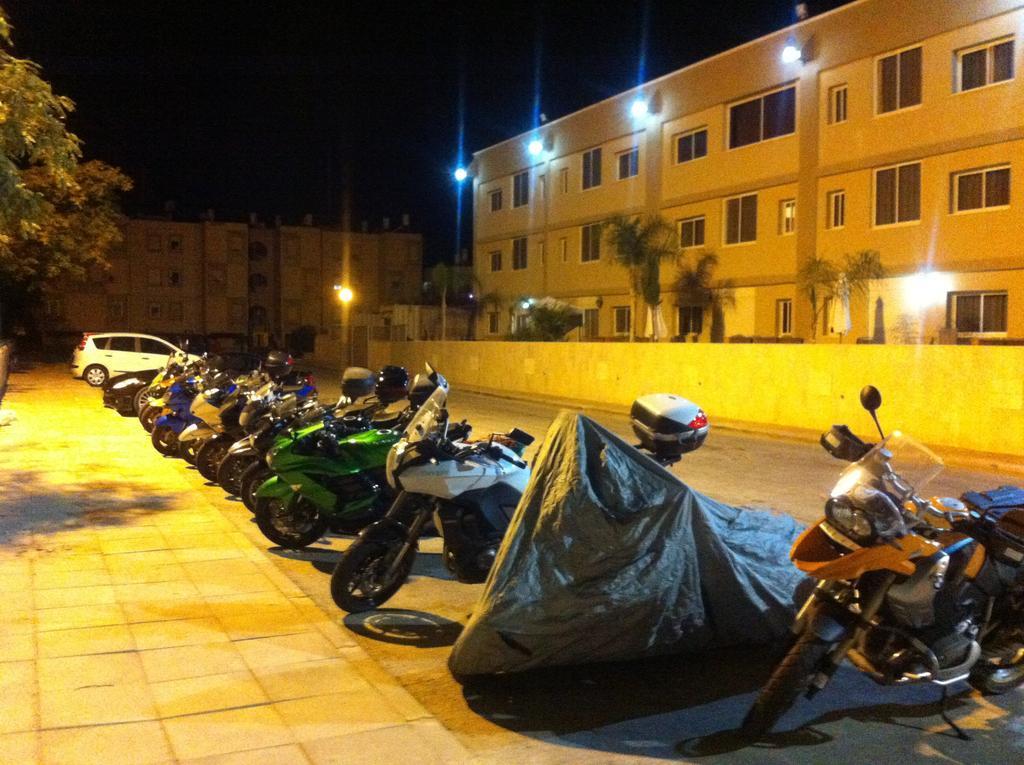 Ramon Suites By Smart Hotels Mitzpe Ramon Eksteriør bilde